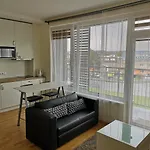 Sky Near The Center アパート *