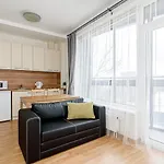 アパート Sky Near The Center