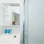 Sky Near The Center アパート *