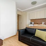 Sky Near The Center アパート