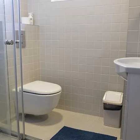 Sky Near The Center Apartment