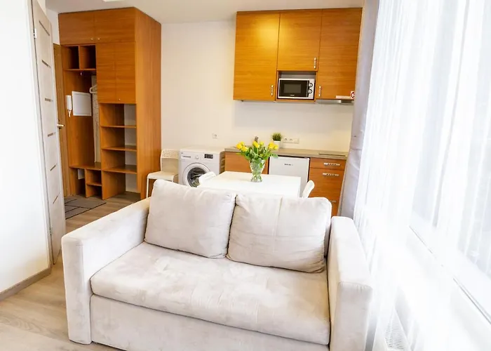 Апартаменты Sky Studio Near The Center *